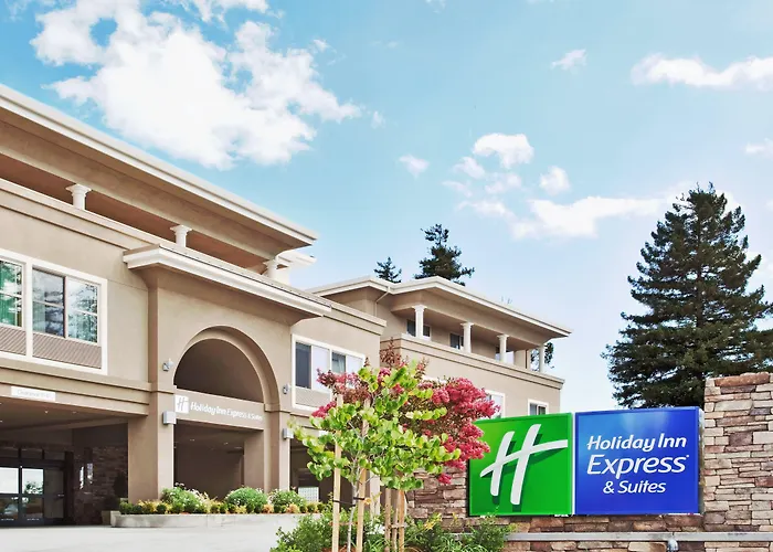 Holiday Inn Express Hotel & Suites Santa Cruz By Ihg