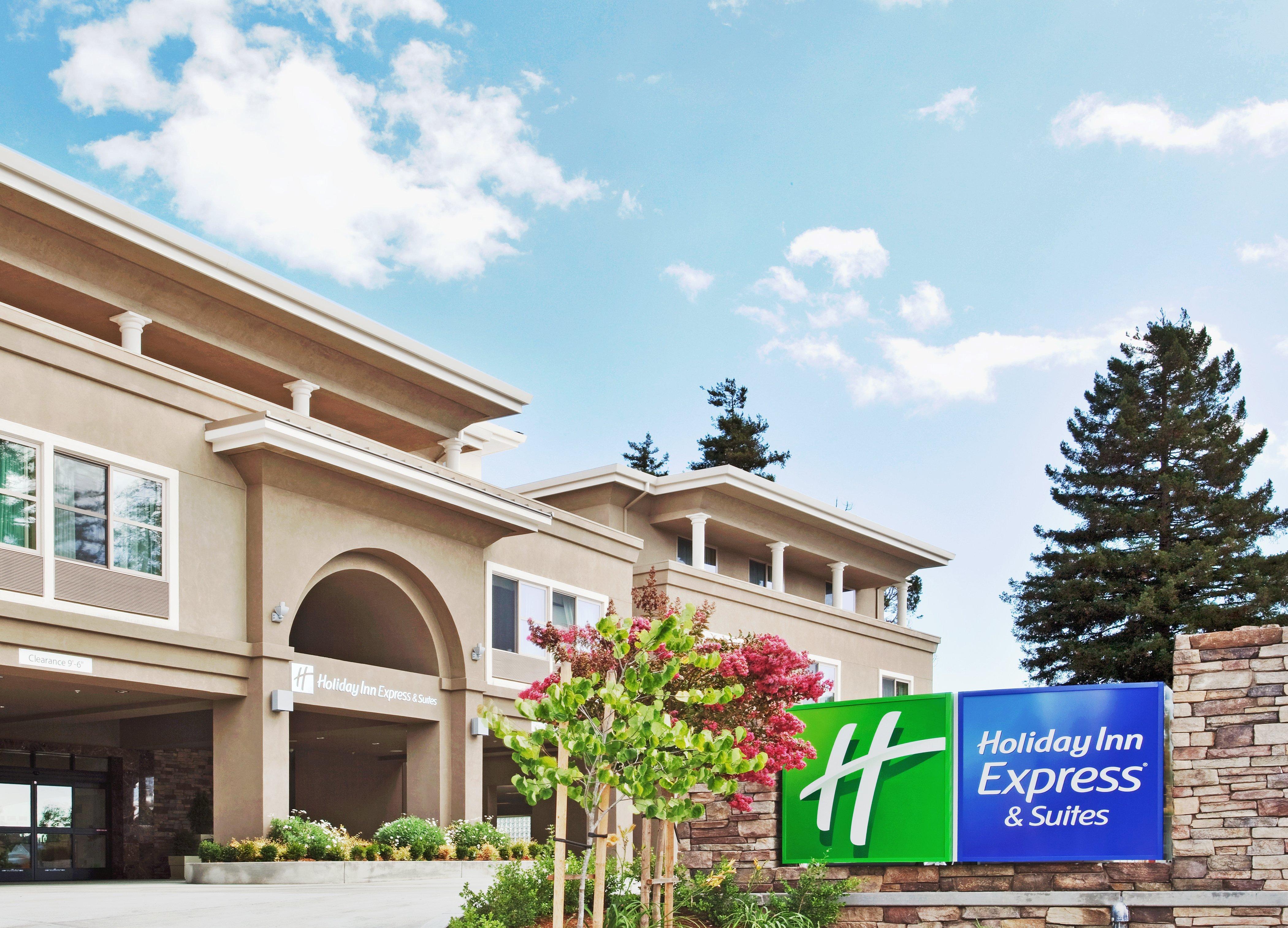 Hotel Express & By Ihg 3*