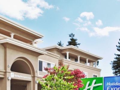 Hotel Express & By Ihg Santa Cruz