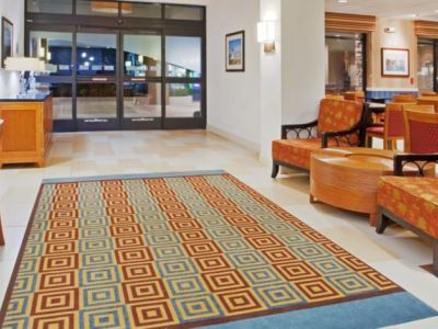 Express & By Ihg Hotel 3*