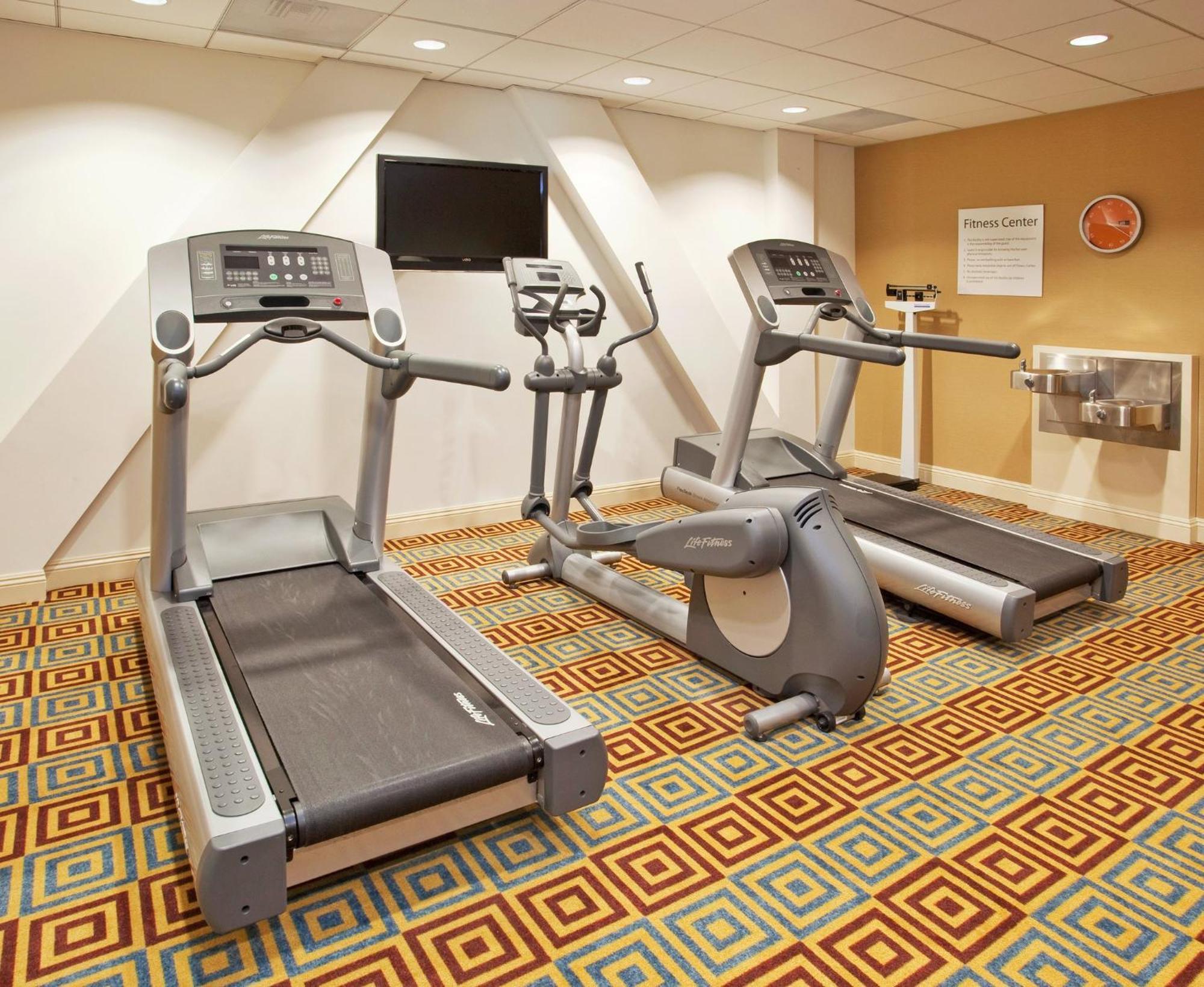 Express & By Ihg
